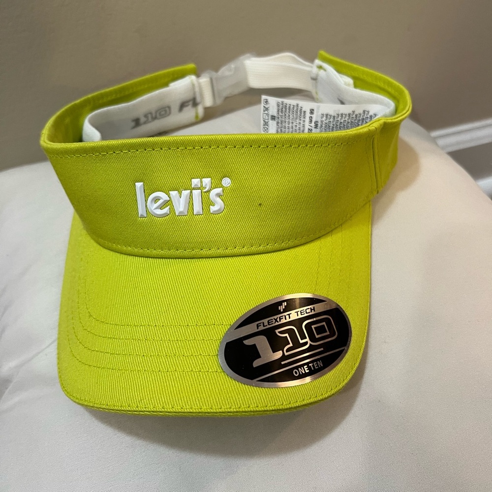 Levi’s Flexfit Visor
